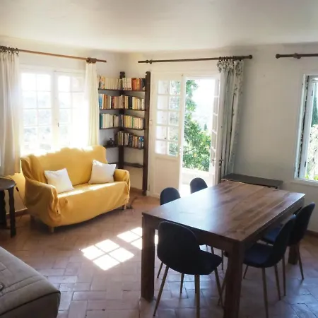 In Roquebrune With Sea View & Pool *