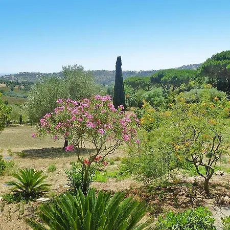 In Roquebrune With Sea View & Pool * La Garonnette-Plage
